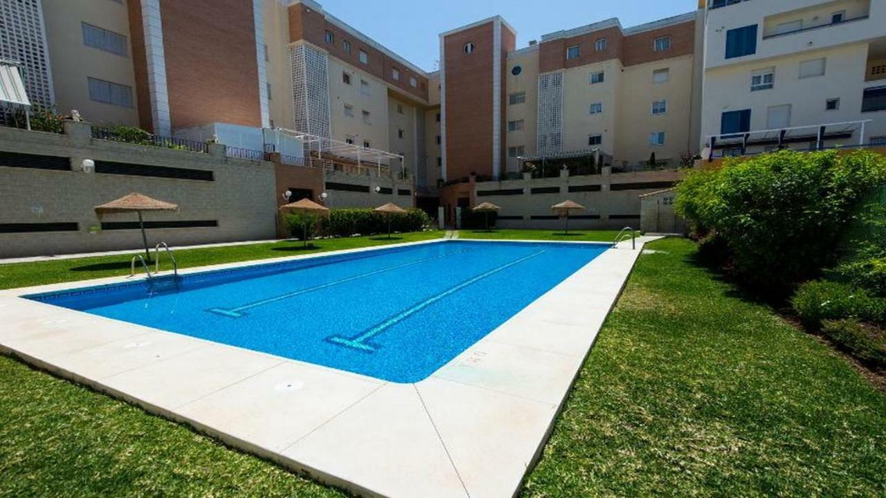 Appartamento Ático Olimpo con Piscina Torre Del Mar Esterno foto